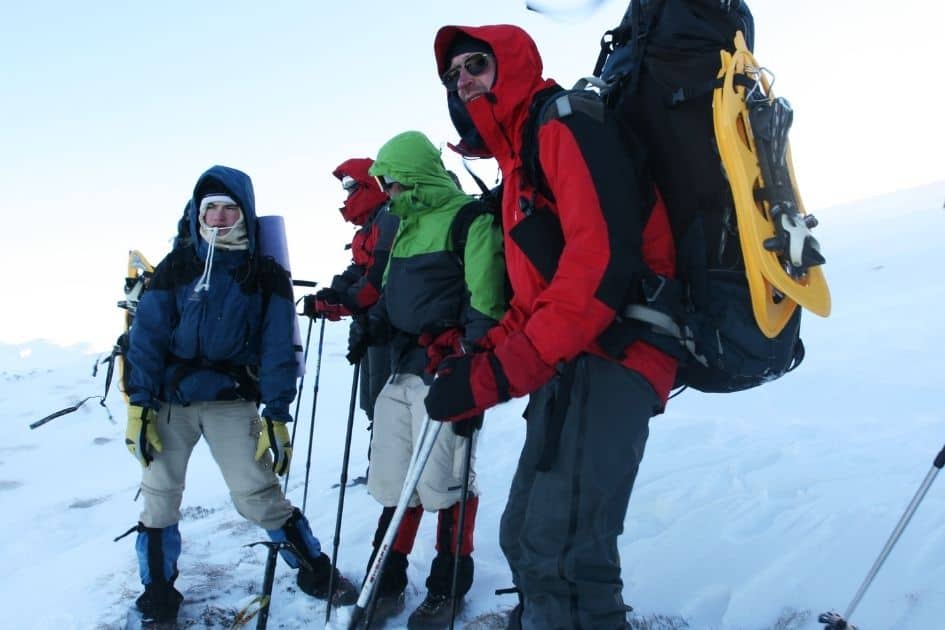 Mountaineering jackets on winter hikers